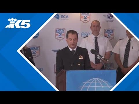 Pilots of flight that lost door plug over Portland receive Superior Airmanship Award