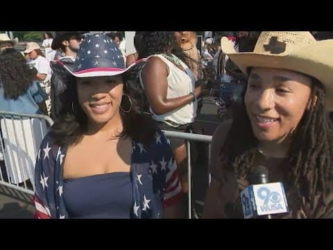 Texas twins travel to Maryland for Beyonce concert