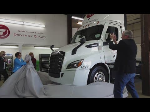 First heavy-duty electric truck unveiled in Oregon