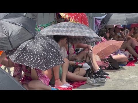 Taylor Swift postpones concert after fan dies due to extreme heat