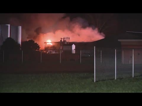 Firefighters battle large fire at Pickaway County agricultural building
