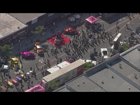 San Diego Padres unveil new 'City Connect' uniform at Chula Vista Block Party