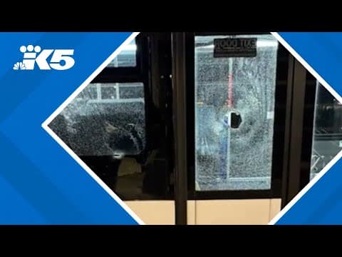 Two people arrested for shooting at bus in Lynnwood