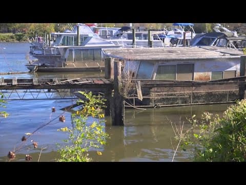 Abandoned boats on the Anacostia River may be cleaned up