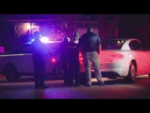 Police investigate 2 fatal shootings in Indianapolis Monday night