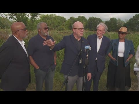 Lawmakers visit ICE detention facilities