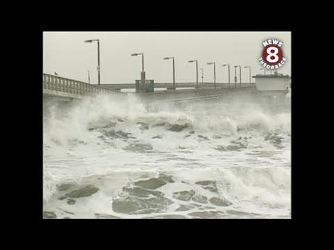 Winter Weather hits San Diego beaches in January 1995
