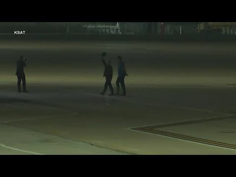 3 Americans detained in China are released in prisoner swap, official says