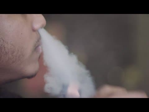 FDA approves menthol-flavored vapes