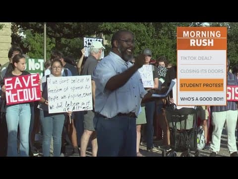 Texas A&M students, staff rally after president drama