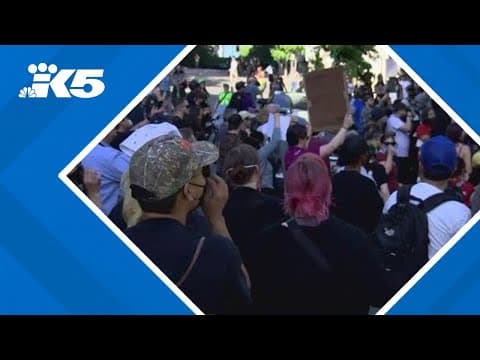 4 arrested at protest outside Seattle City Hall