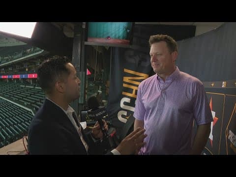 Astros broadcaster Geoff Blum hit a home run in front of Pope Leo XIV in the 2005 World Series