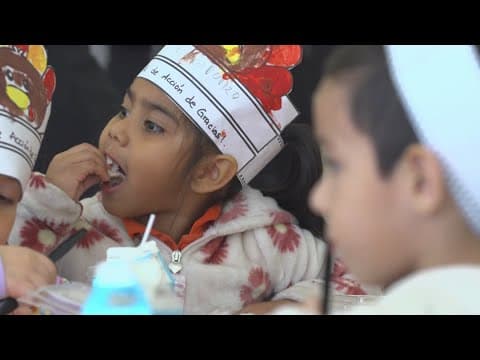 Love served with Dallas ISD's annual Thanksgiving meal