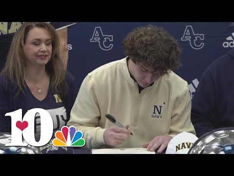 Anderson County’s Gavin Noe signs to play at Navy