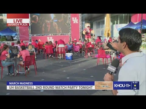 March Madness: UH fans gather at second round watch party at Avenida Plaza