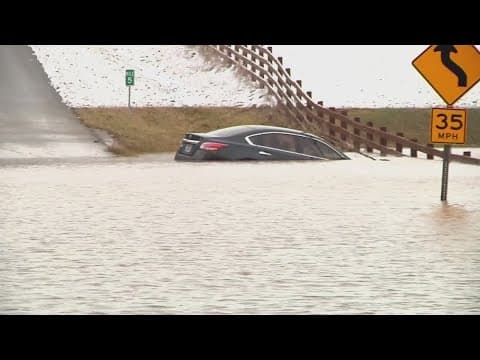 At least 11 people killed, power slowly coming back in Kentucky after severe flooding