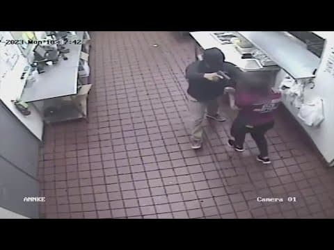 Video of gunman forcing BreWingZ employees into freezer during robbery