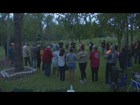 Families gather at Galveston County 'killing fields' 40 years after gruesome discoveries were made