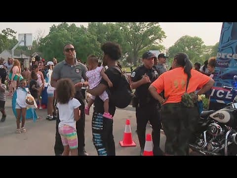 Columbus authorities hold block party for Linden community