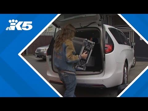 Seattle mayor signs off on new music venue parking permits to ease burden on artists