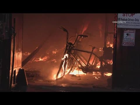 3-alarm fire on Market Street prompts evacuations