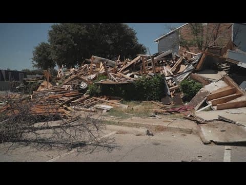 A North Texas city orders an apartment complex with mounting problems to "fix it"