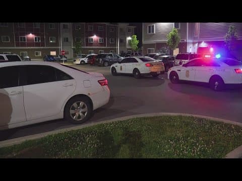 2 people seriously injured in shooting at near west Indianapolis apartment complex