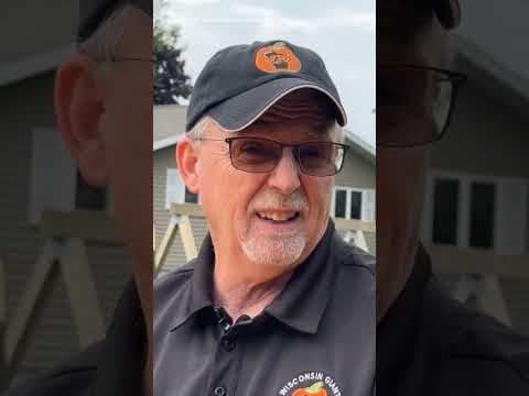 Who's the real pumpKING? Minnesota and Wisconsin's border battle just got more interesting.