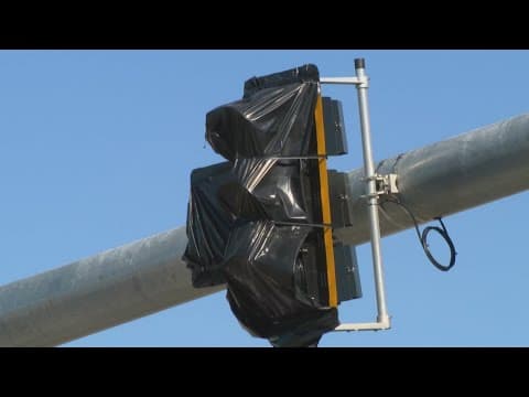Indianapolis starting to use ramp meters along I-465 to promote safe merging