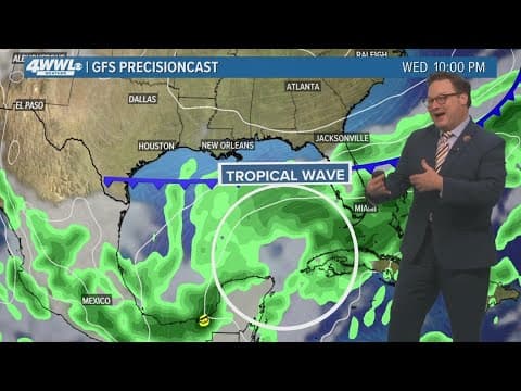 Wednesday 10PM Tropical Update: Watching two tropical waves in the Gulf