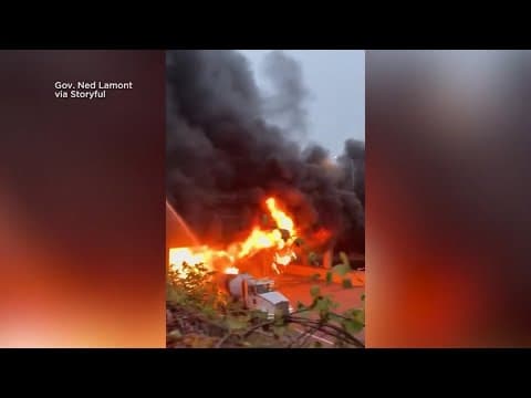 I-95 in Connecticut remains closed through the weekend following a large fire