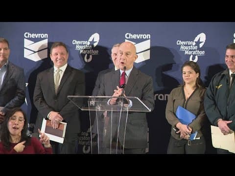 Houston Mayor John Whitmire makes good on bet with KC mayor...on one condition