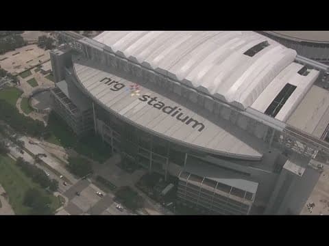 There are holes in the NRG Stadium roof, but concerts will go on rain or shine