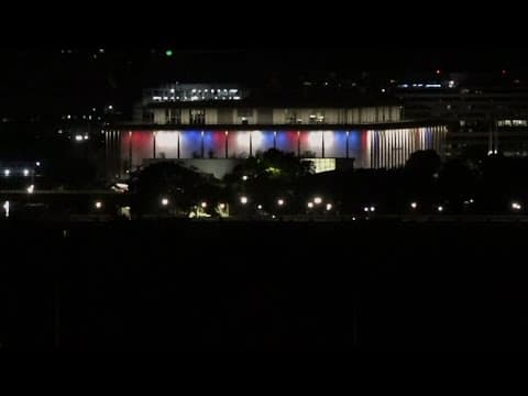 CNN says 'Les Miz' won't take the Kennedy Center stage