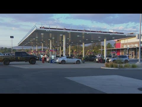 San Diegans driving to great lengths to find cheaper fuel