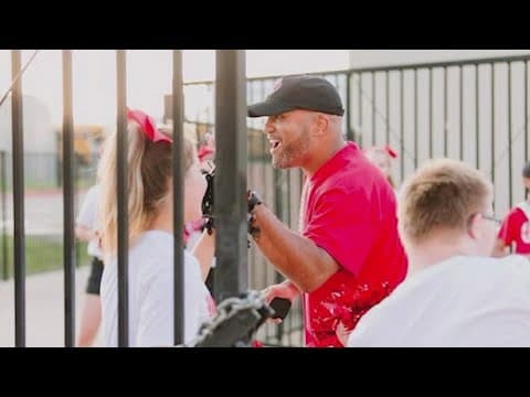 Texas school district seeks payment from former principal