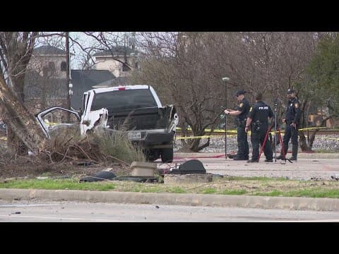 City employee killed in crash at end of police chase in Sugar Land, police say