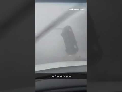 #Hurricane Idalia: Car gets thrown into air during tornado in South Carolina