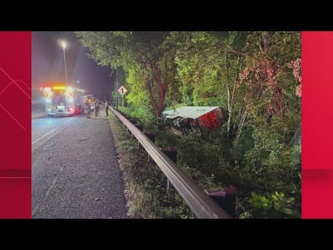 Overturned traffic trailer on NB I-270 shuts down lanes