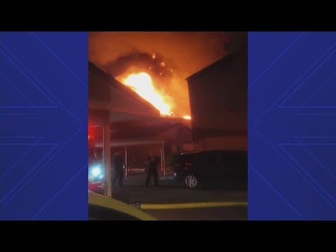 Massive fire spreads through west Houston apartment complex