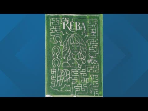 Local farm pays tribute to Reba McEntire with this year’s corn maze