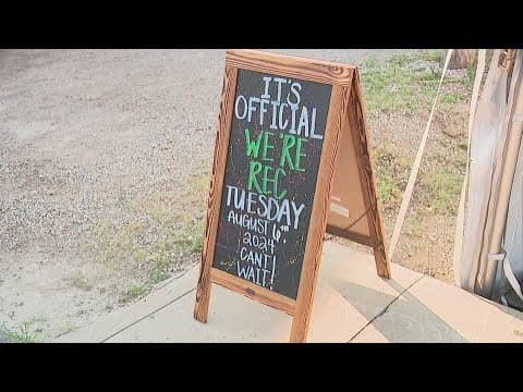 Columbus dispensaries, customers celebrate first day of legal recreational marijuana