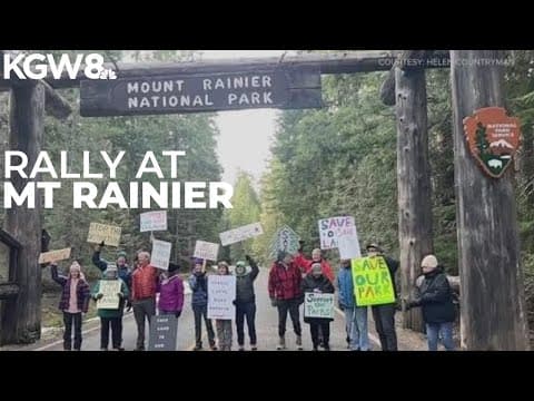 Protesters rally at Mount Rainier over budget cuts