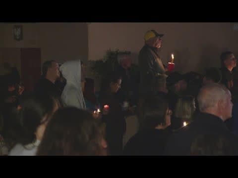 San Diego residents show solidarity for Ukraine, marking 3 years since Russia-Ukraine War