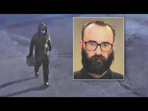 Man pleads guilty to setting fire to 2 mosques in 2023