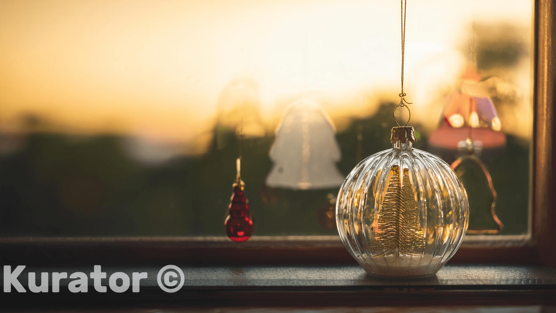Glass Ornament with Miniature Tree in Warm Festive Lighting – Christmas Decor